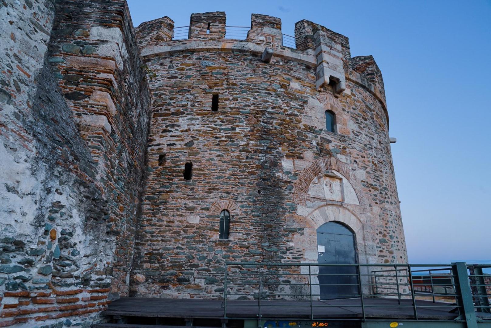 Beyond The Castle Διαμέρισμα Θεσσαλονίκη Εξωτερικό φωτογραφία
